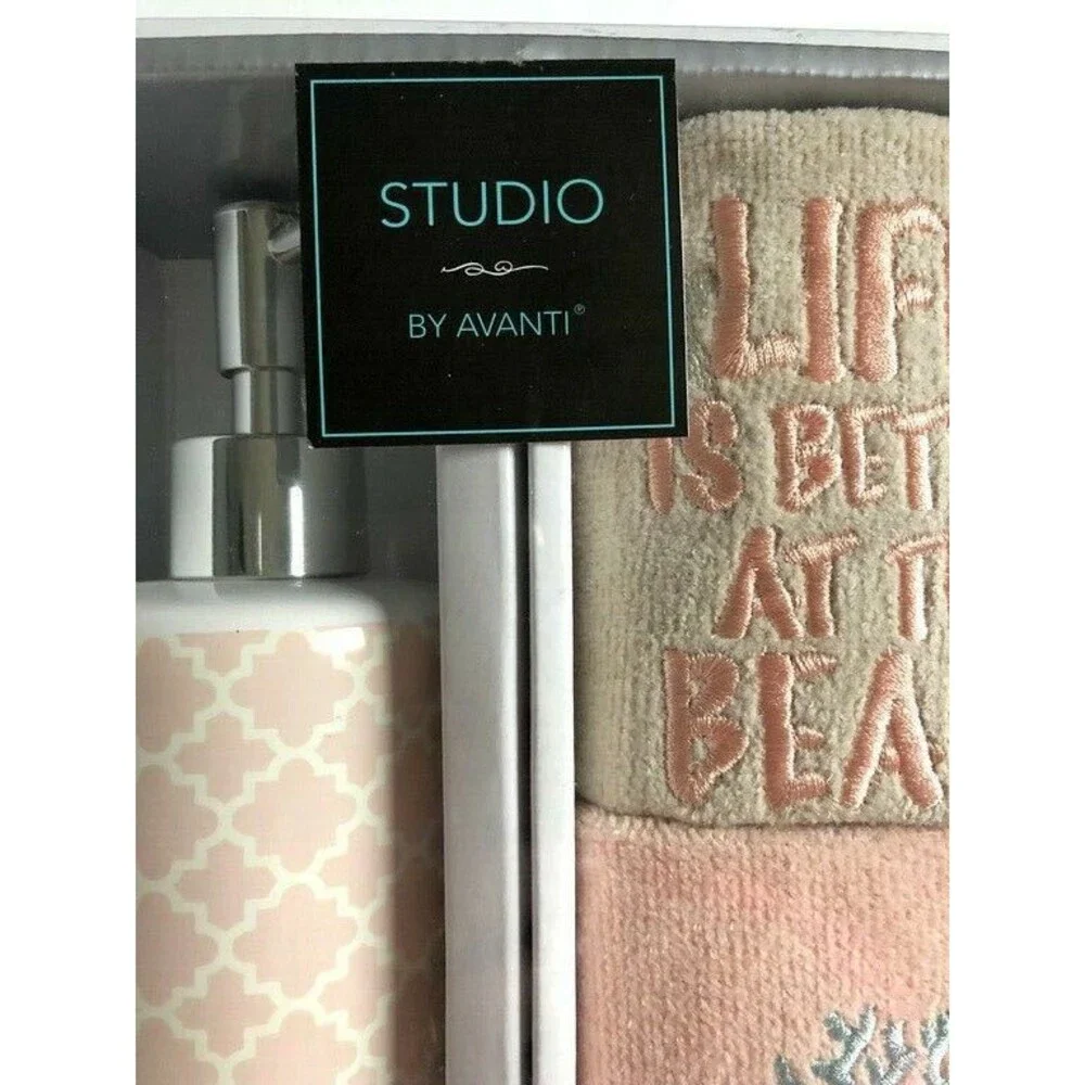 Avanti Fingertip Towels and Soap Lotion Dispenser Set Embroidered Beach Set of 3